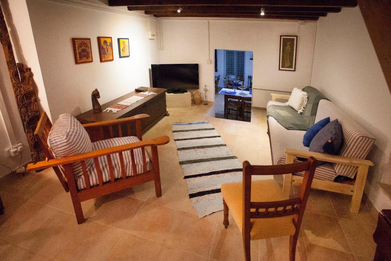 Cecilias Courtyard Malya Exterior foto