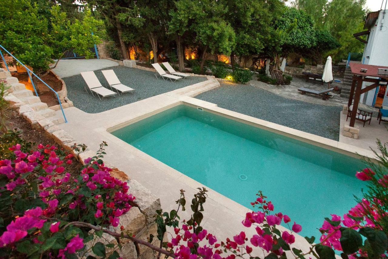Cecilias Courtyard Malya Exterior foto